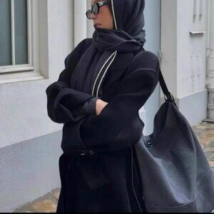 LEMAIRE belted tote Belted Tote Bag Shouder bag Black pink Jennie